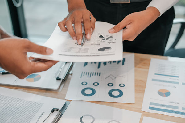 年度經(jīng)營(yíng)計(jì)劃:高效資源分配與目標(biāo)實(shí)現(xiàn) 年度經(jīng)營(yíng)計(jì)劃:高效資源分配與目標(biāo)實(shí)現(xiàn)