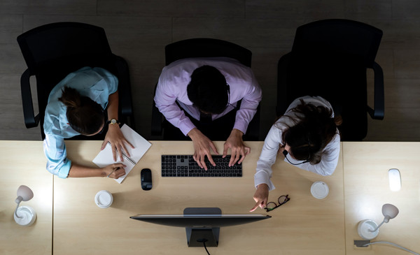 集團(tuán)管控：統(tǒng)一策略、優(yōu)化運(yùn)營、提升效率