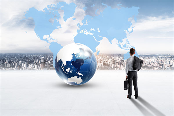 風(fēng)險(xiǎn)管理與企業(yè)戰(zhàn)略制定：如何平衡機(jī)遇與威脅？