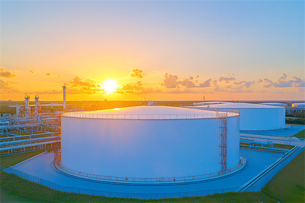 面對新興技術，企業(yè)戰(zhàn)略規(guī)劃如何把握機遇與應對挑戰(zhàn)？