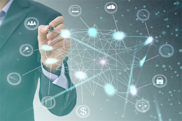 數(shù)字化轉(zhuǎn)型背景下，企業(yè)戰(zhàn)略應(yīng)如何創(chuàng)新與升級(jí)？