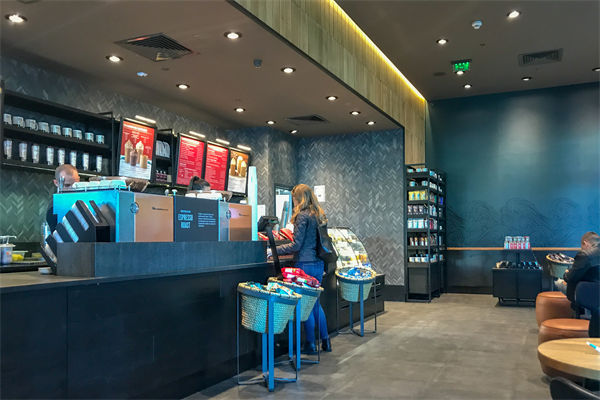 福利政策在薪酬體系中的作用及其優(yōu)化策略是什么？